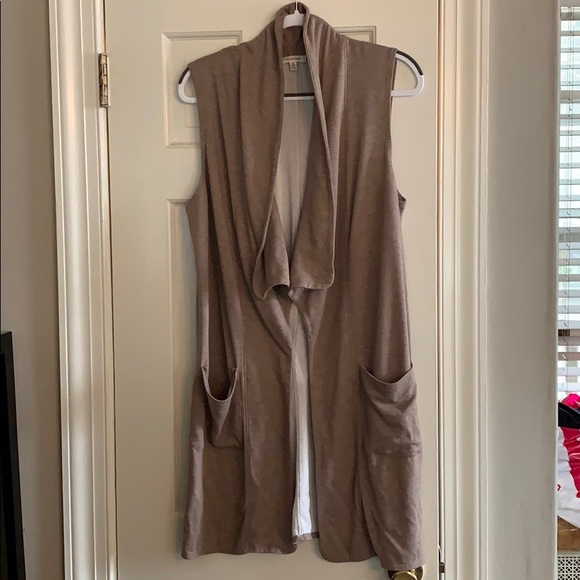 Max Studio Cardigan. XL - Picture 3 of 4